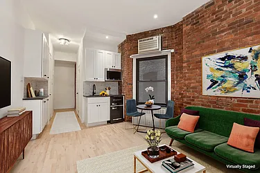 77 Perry Street, #3C