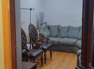 9245 N Courtland Dr #1, Niles, IL