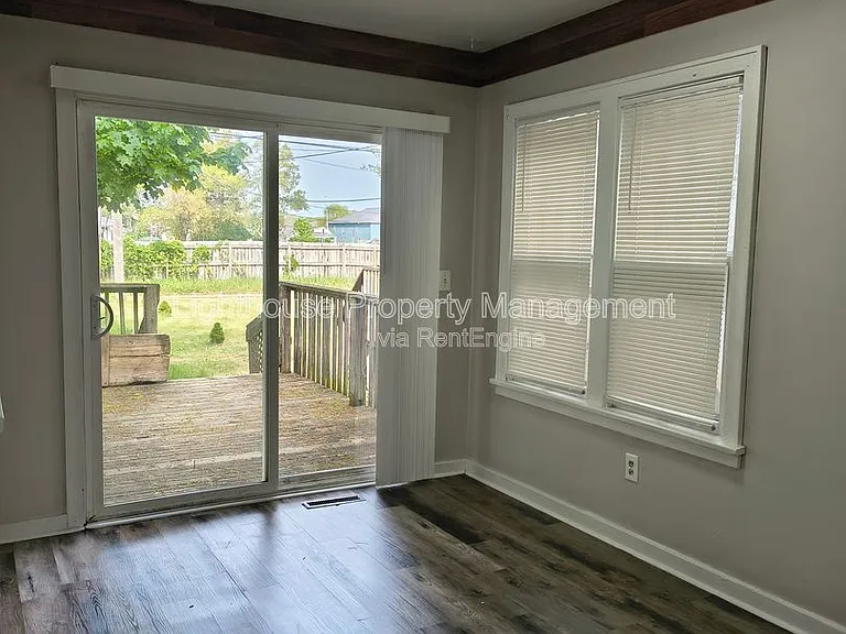 3041 Lemuel St — Photo 6