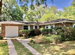 1737 Somerset Cir, Charleston, SC 29407