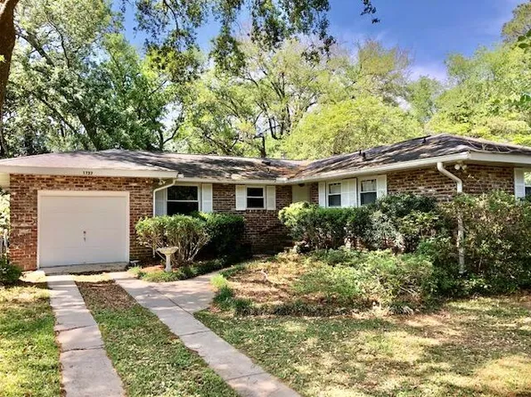 1737 Somerset Cir, Charleston, SC 29407