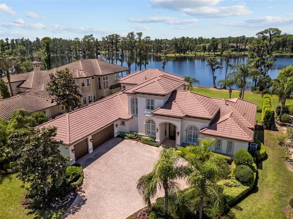 1306 Merry Water Dr, Lutz, FL 33548