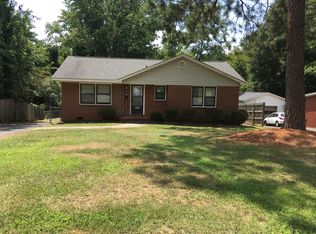 3818 Litchfield Rd, Charlotte, NC 28211