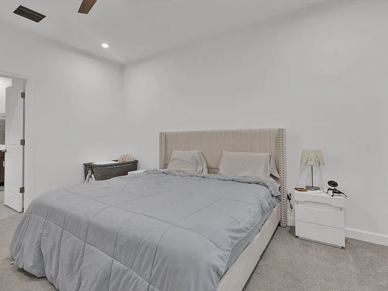 14391 SW Skye Dr — Photo 30