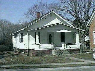 1st image of 327 S Main St