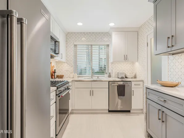 31556 Agoura Rd Unit 2, Westlake Village, CA 91361