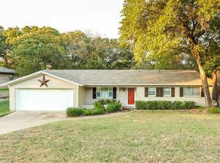 621 Monette Dr, Bedford, TX 76022