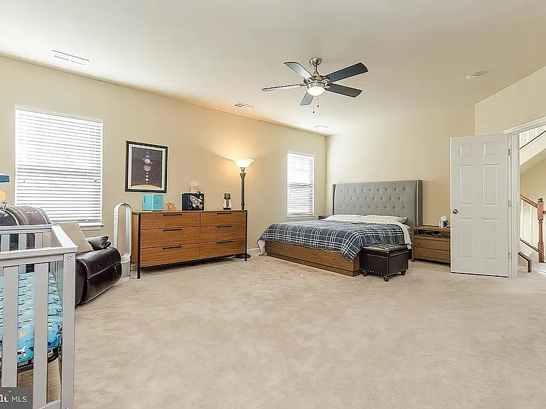 113 Setting Sun Ct — Photo 35
