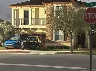 585 SE 37th Ter, Homestead, FL 33033