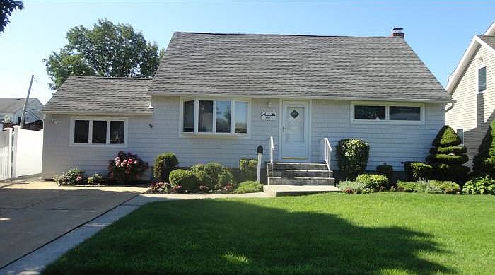 1st image of 376 N Kentucky Ave