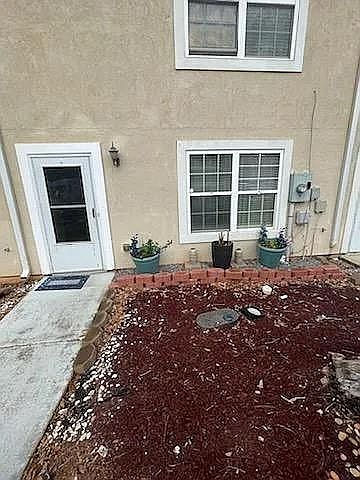 1st image of 2937 Fields Dr