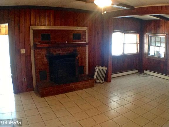 5th image of 120 Woodrow Dr