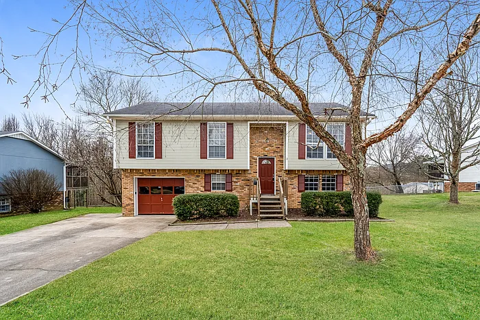 106 Twin Lakes Rd