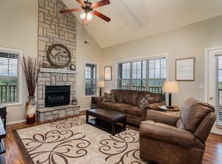 9 Bunker Dr, Branson West, MO 65737