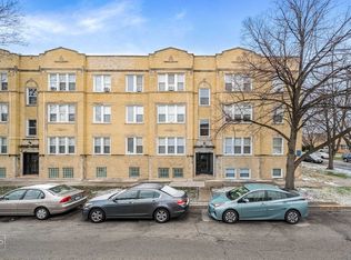 6205 W 21st St #11, Berwyn, IL 60402