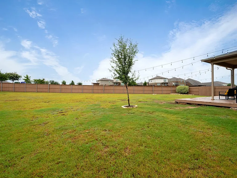 129 Purple Heart Dr — Photo 29