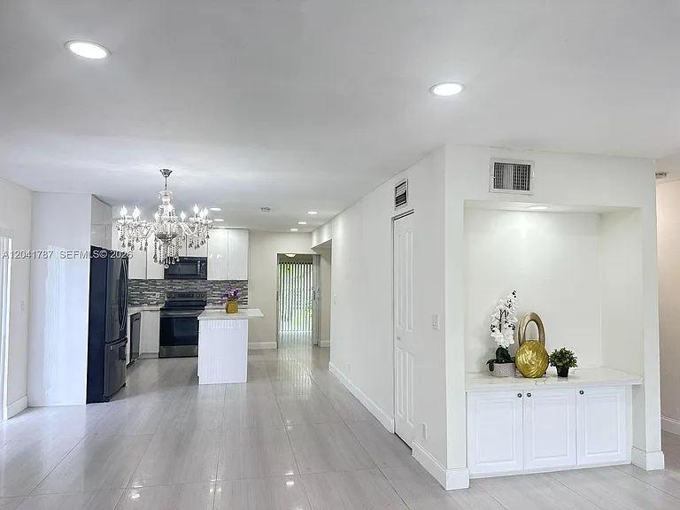 11603 NW 29th St #4W — Photo 7