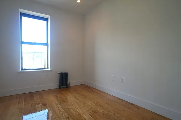 Rented by Compass | media 16