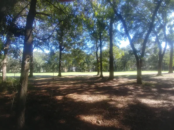 4770 Marshwood Dr, Hollywood, SC 29449