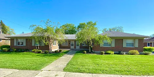516-522 Mossoak Photo 1