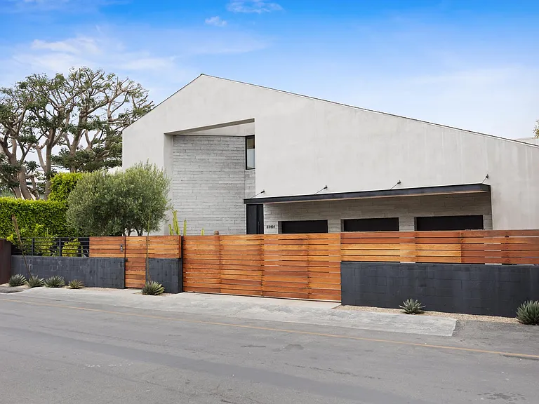 New construction and prime location.