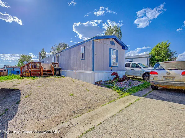 925 1st St #311, Craig, CO 81625