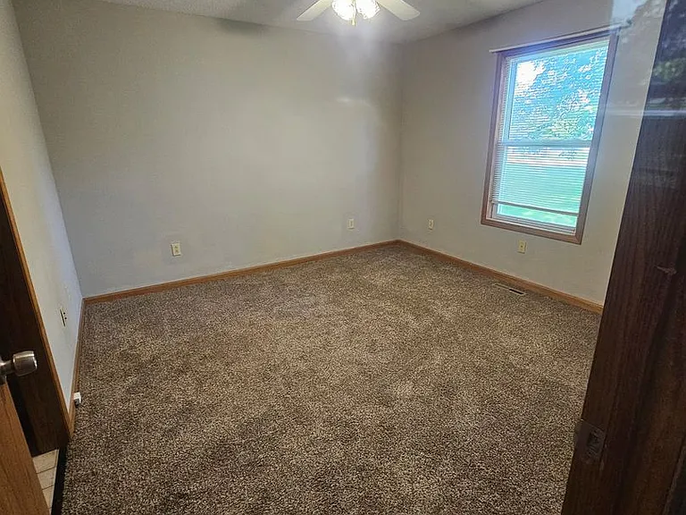512 E Park Duplex #B & A — Photo 9