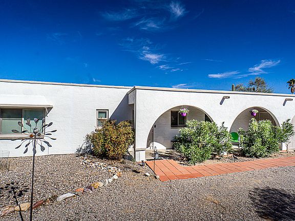 2nd image of 140 W Paseo Tesoro
