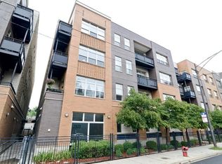 2933 N Clybourn Ave Unit 303, Chicago, IL 60618