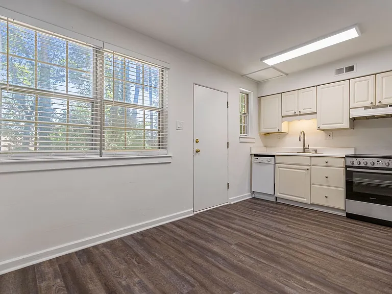 53 Faris Cir — Photo 11