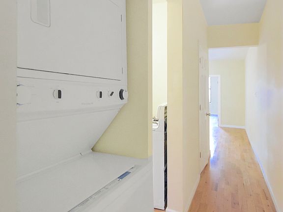 5th image of 618 W 136th St #9B