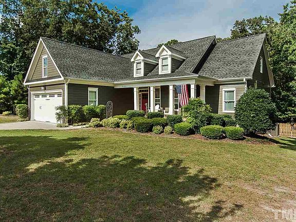 3rd image of 7125 Winter Pond Way