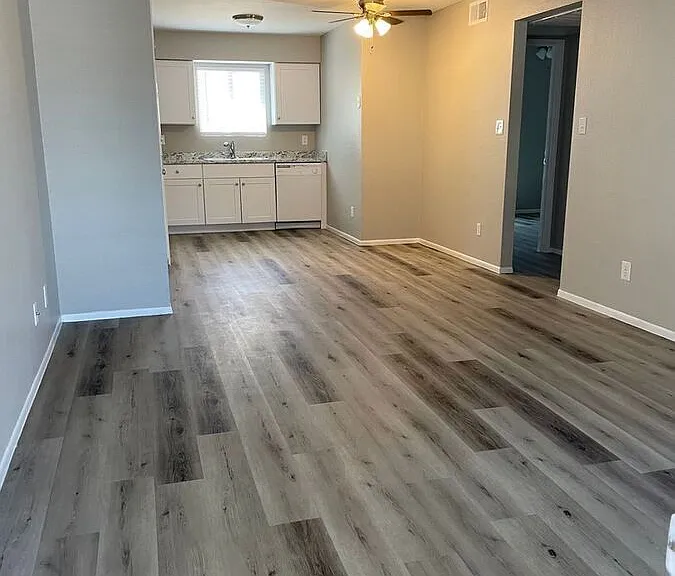 465 W Ivyglen St #13-125 — Photo 8