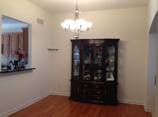 7436 Brookberry Ct #1, West Bloomfield, MI 48322