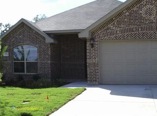 1425 Lauren Ln, Granbury, TX 76048