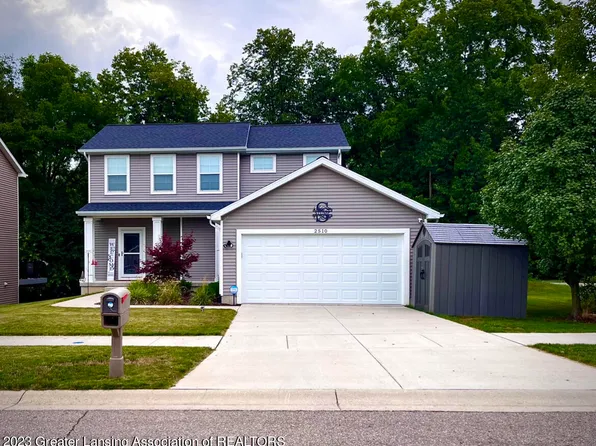 2510 Winterberry St, Holt, MI 48842