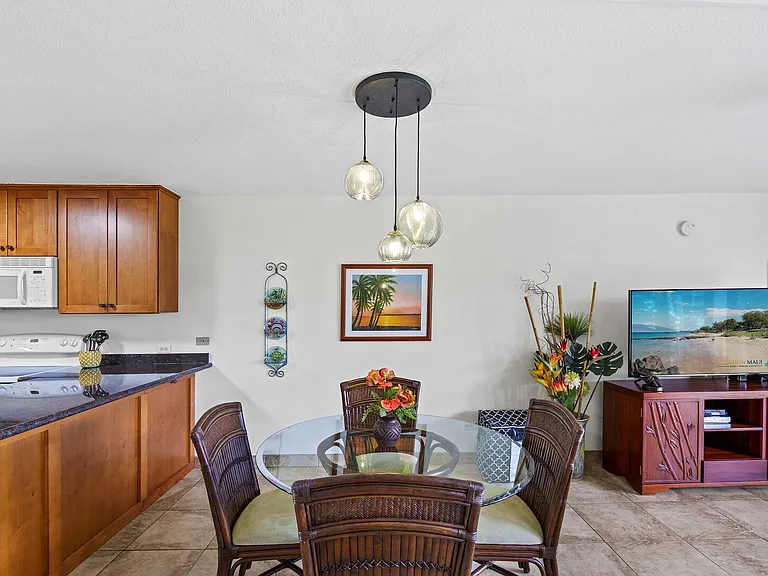 S Kihei Rd — Photo 16