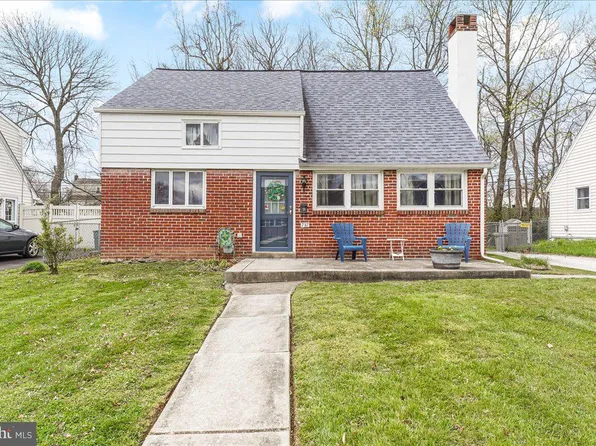 737 Quince Ln, Secane, PA 19018