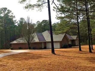 152 Apache Trl, Waverly Hall, GA 31831