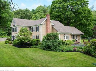 162 W Main St, Chester, CT 06412