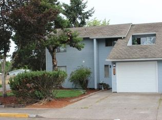 792 Hamilton St, Springfield, OR 97477