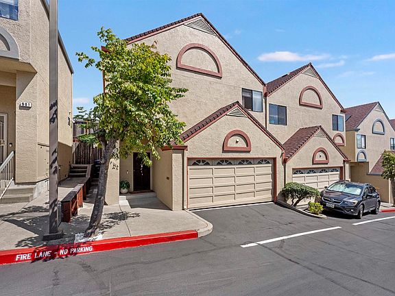 3rd image of 903 Appian Knoll Ct