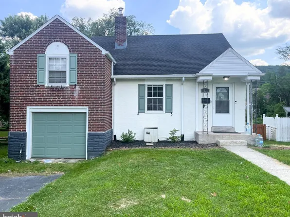 2826 Filbert Ave, Reading, PA 19606