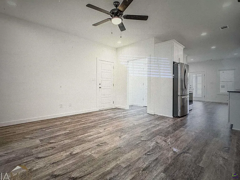 109 Leisure Pointe Cv — Photo 3