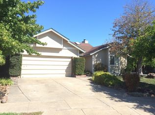 1165 Putney Dr, Santa Rosa, CA 95401