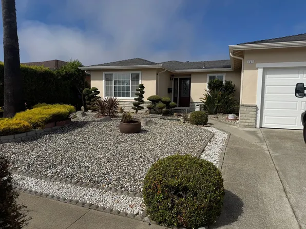 127 Redondo Ct, Marina, CA 93933