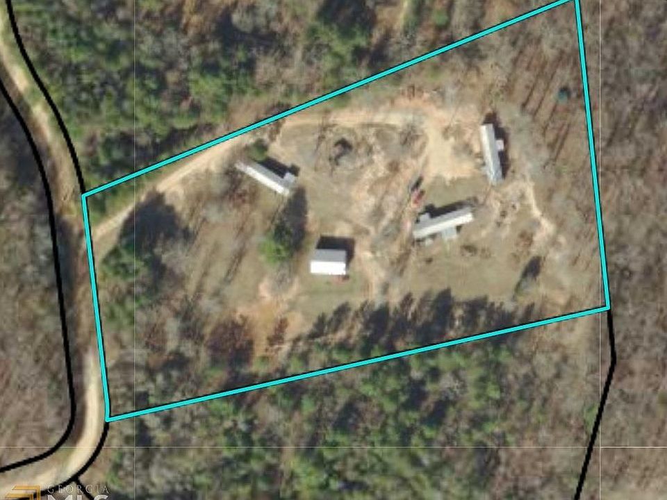 2nd image of 482 Colston Dr