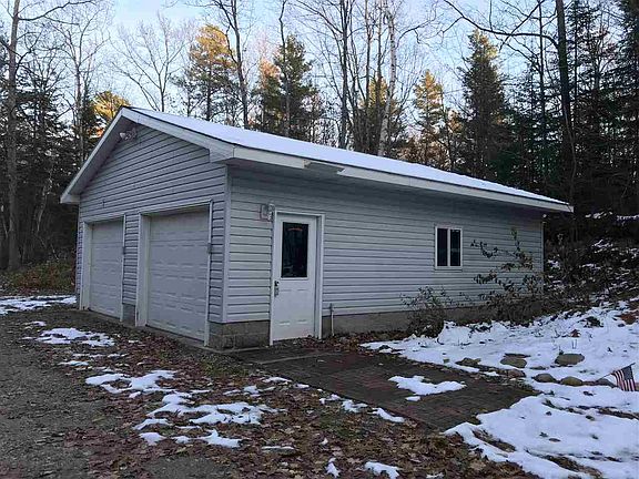 2nd image of 22 White Birch Dr