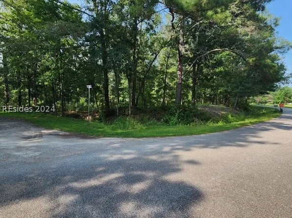 83 Gray Rd, Yemassee, SC 29945