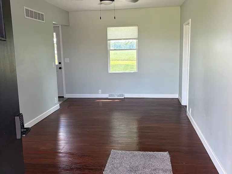 1805 Marion Williamsport Rd E — Photo 2